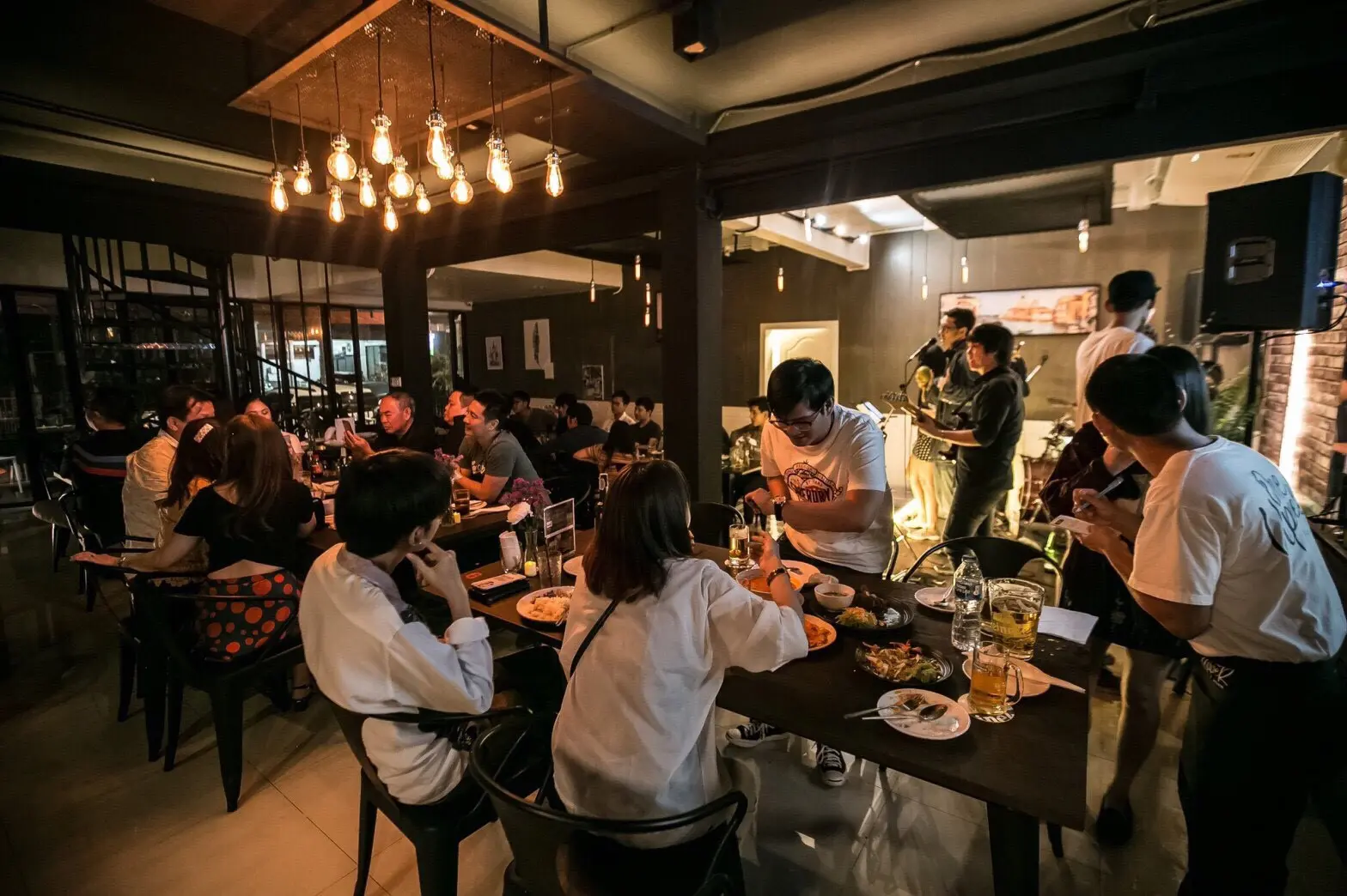 One Upper Cafe/Bar