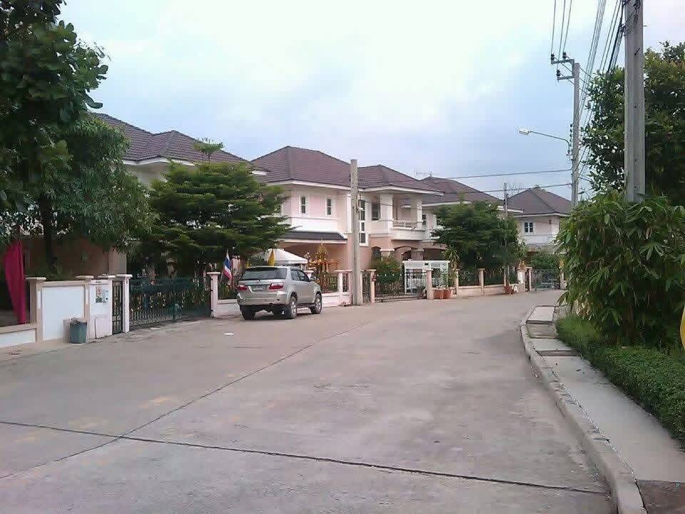 Hasadin Village